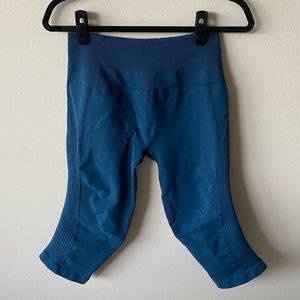 Lululemon Ebb and Flow Crop Leggings in Dark Teal